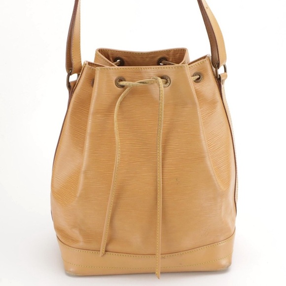 🌟🌟SOLD🌟🌟LOUIS VUITTON Noé GM Bag in Winnipeg Sable Epi Leather - Picture 1 of 7
